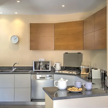 Aria Plaka Holiday home